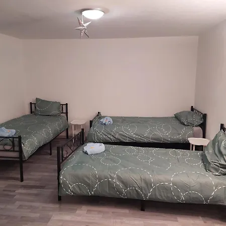 Olivia Hamberg Strasse 49 In Appartement *