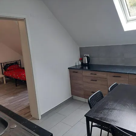 Olivia Hamberg Strasse 49 In Daire