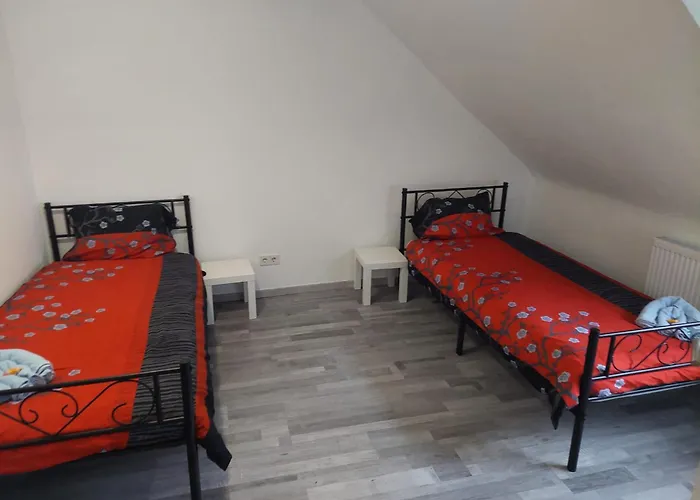 Olivia Hamberg Strasse 49 In *