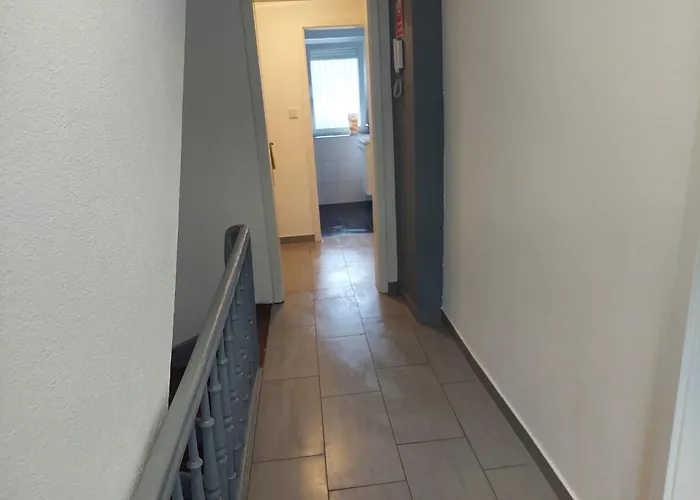 Olivia Hamberg Strasse 49 In Apartamento *